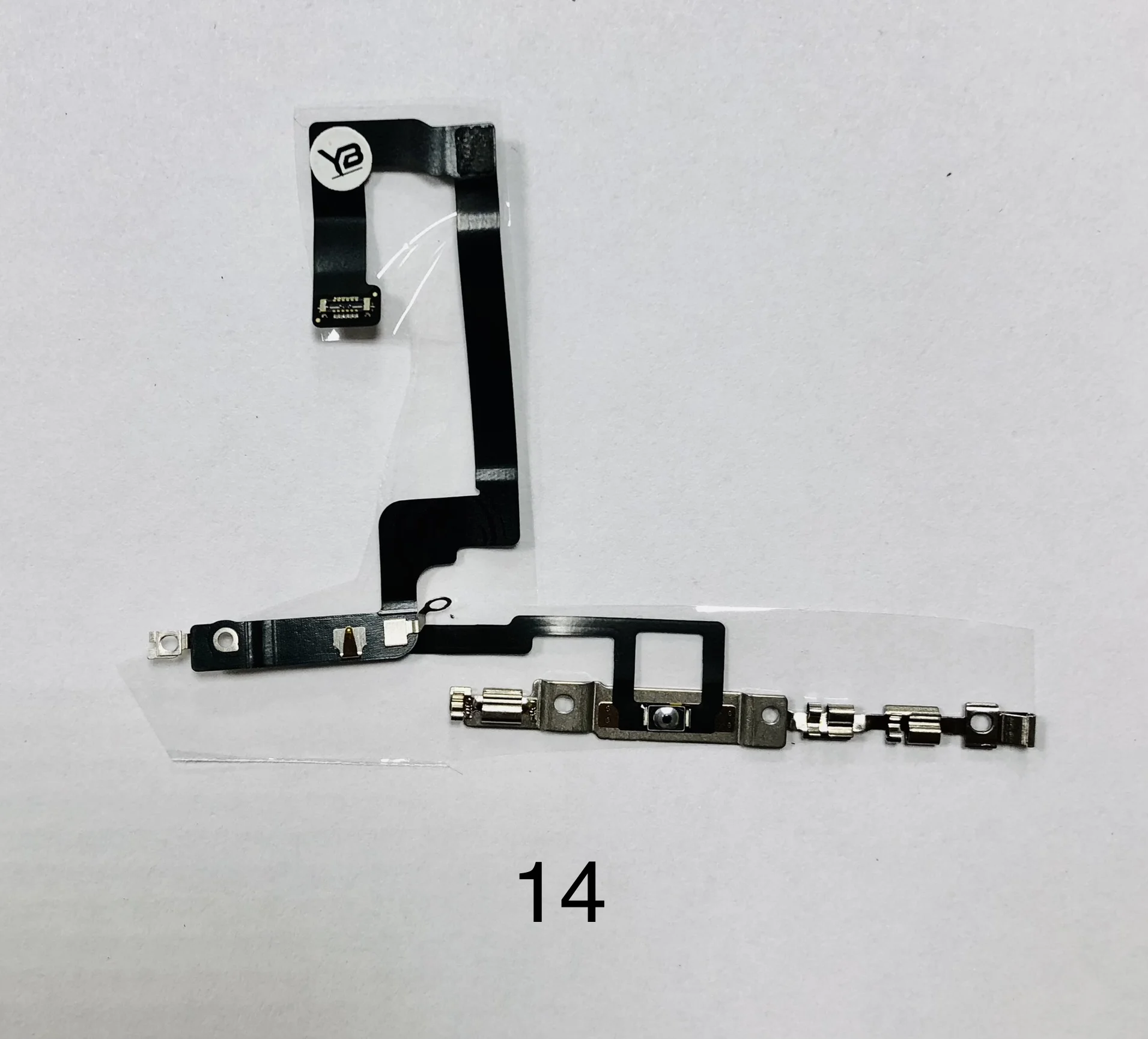 فلت پاور روکاری آیفون 14